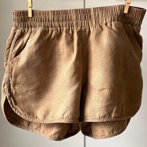 Beaton Linen Running Shorts in M